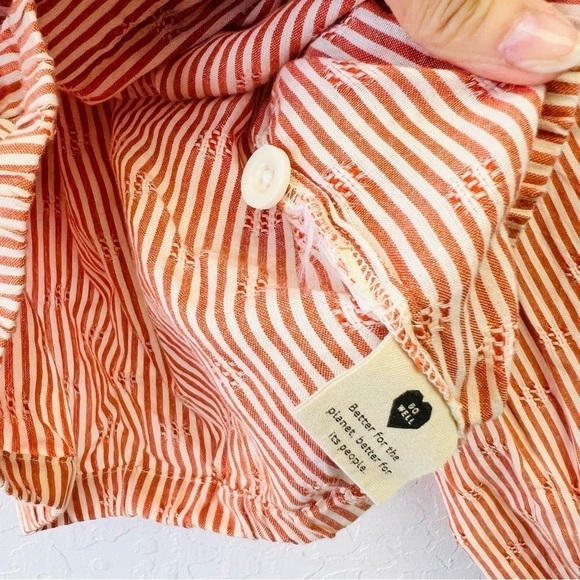 Madewell Puff-Sleeve Button-Front Crop Top in Embroidered Stripe XXS - Picture 9 of 13